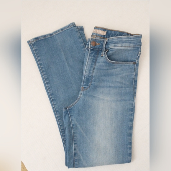 Athleta Denim - Athleta light wash sculptek crop kick bootcut ankle jeans 2